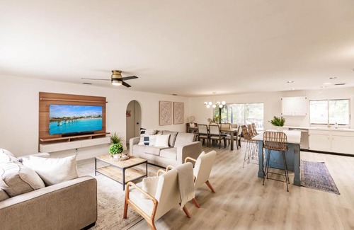 Iona House | Waterfront Home with Pool Minutes to Sanibel