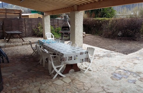 Vico House | WATERFRONT HOUSE ideal for families with children. direct access to the beach.