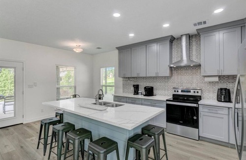Brookeland House | Waterfront house on Sam Rayburn