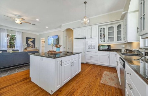 Saint James City House | 🐠Waterfront Island and Pool Dream Retreat!🐋