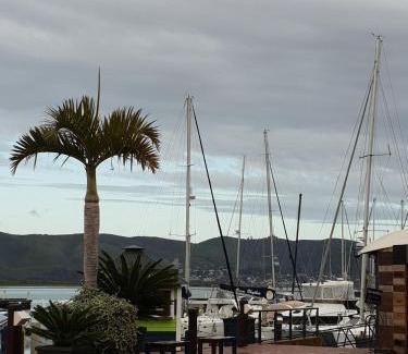 Knysna Central Apartment | Waterfront - Lagoon Terrace Nr.17