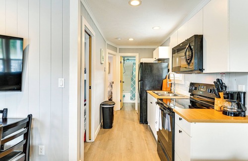 Sherrills Ford House | Waterfront Living & Resort Perks! Lake Norman Stay