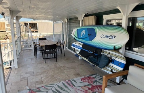 Lake Havasu City House | WATERFRONT LOCATION IN SAMS BEACH COMBER ESTATES !