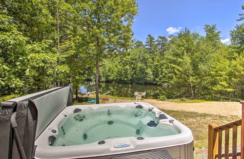 East Wakefield Cabin | Waterfront Log Cabin w/ Hot Tub & Fire Pit!