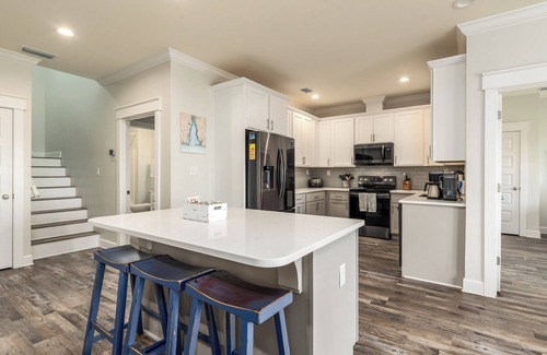 Silver Cay House | Waterfront Luxury with Canal Access - Coastal Château