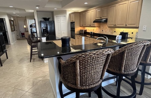 Belle Vista Condo | Waterfront Luxury Bella Marguerite Condo - St Pete Beach near Don Cesar Resort