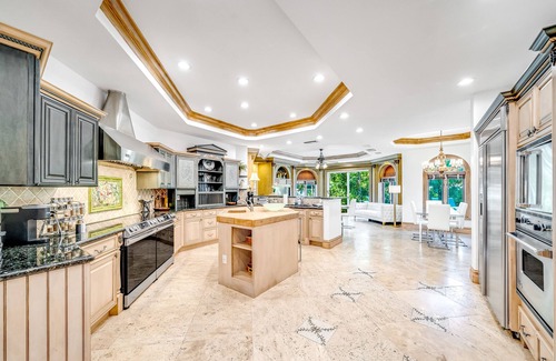 Deerfield Beach House | Waterfront Mansion! Heated Pool+Hot Tub! Kayak!