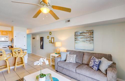 Put-in-Bay Apartment | Waterfront Middle Bass Condo with Pool Access!