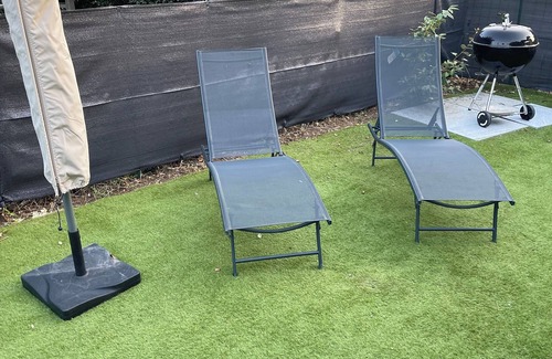 Pineto Condo | Waterfront mini-villa