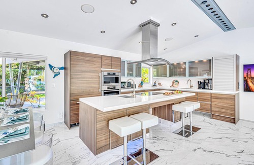 Fort Lauderdale House | Waterfront Oasis/Cascading Pool & Views/Centrally located/Heated Pool/Cascade Key/Residences