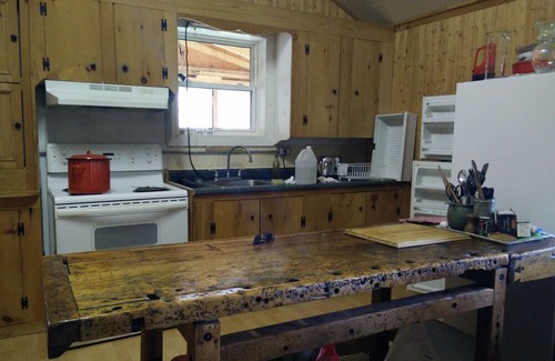 Bay View House | Waterfront On Beautiful Bay Of Fundy. Great Hiking, Pristine Beaches!