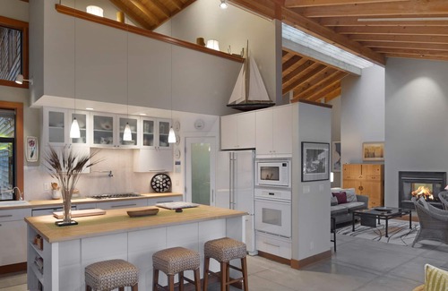 Friday Harbor House | Waterfront! On San Juan Channel! Waters Edge