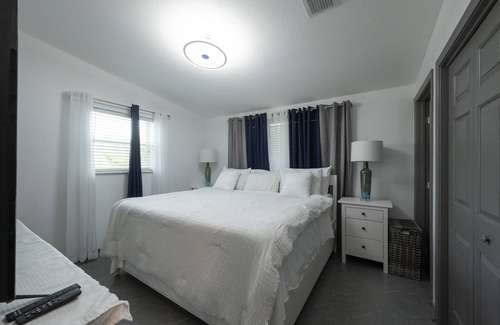 Bay Point House | Waterfront Paradise at Ocean 18