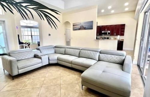 Mariner House | Waterfront Paradise | Private Pool for Families