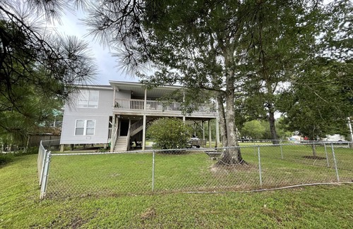 Gulfport House | Waterfront Peaceful Sunsets at fully equipped 2BR house