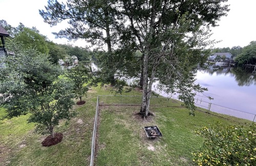 Gulfport House | Waterfront Peaceful Sunsets at fully equipped 2BR house