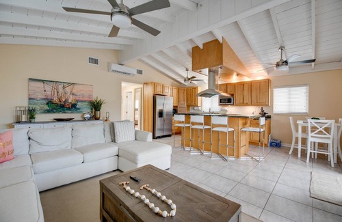 Eden Pines House | Waterfront Pool Home! - Heavenly Hideout - Big Pine Key