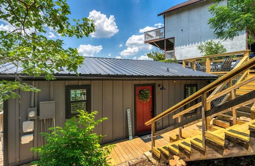 Canyon Lake Cottage | WATERFRONT private cottage with SPRING FED GROTTO