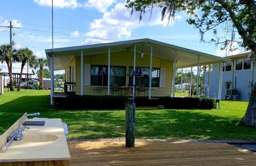 Welaka House | Waterfront property!