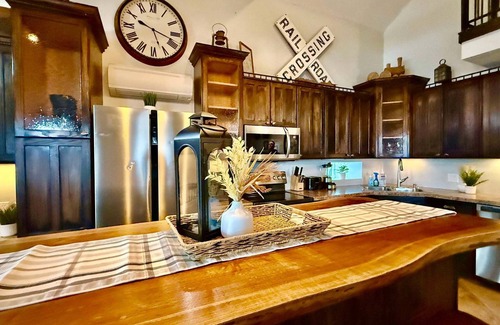 Huron House | Waterfront Property w/dockage-sleeps 18!