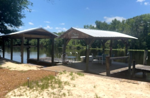Satsuma House | WATERFRONT RETREAT ON RIVER WITH LG DOCK AMAZING VIEWS & WILDLIFE