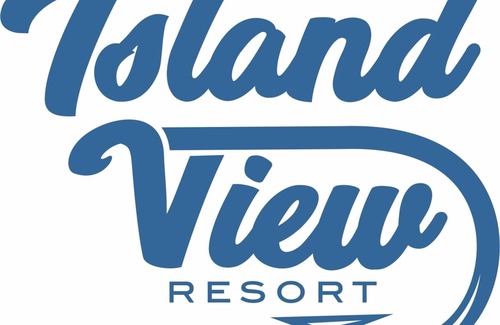 Barbeau RV Rental | Waterfront RV site A Full Hook-up with Dock