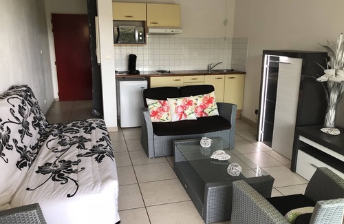Caphomard Apartment | Waterfront studio - Boucan canot beach