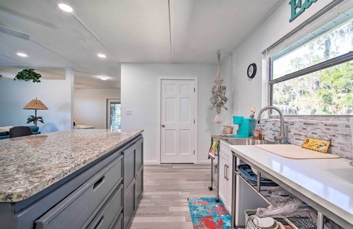 Fellowship Apartment | Waterfront Studio w/Dock Access in Inglis!