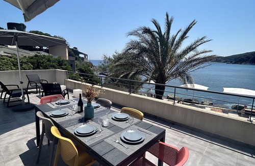 Porticciolo Apartment | Waterfront terrace flat - Breathtaking sea view -