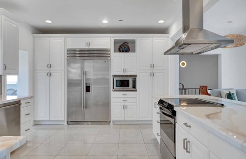 Islamorada House | Waterfront. The Sapodilla House. Islamorada Family Estate Home.
