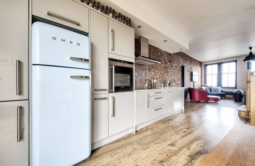St. Andrews House | Waterfront townhouse in heart of St Andrews directly overlooking Castle on rocks