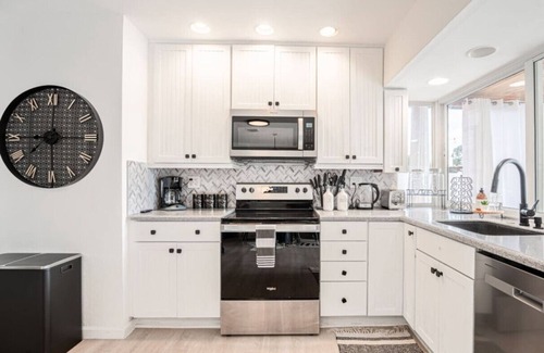 Fort Lauderdale Villa | Waterfront w/Beach Htd Pool Cinema Game-Room Spa