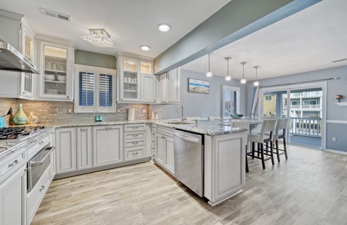 Beach Haven West House | Waterfront w/dock & hot tub, bring your boat/jet ski-5 minutes from beach-LBI!