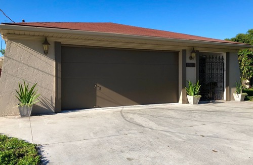 Warm Mineral Springs Apartment | WATERFRONT WARM MINERAL SPRINGS GETAWAY