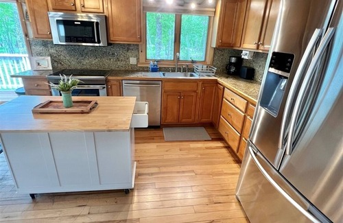 Standish House | WATERFRONT WITH A LEVEL 1 ACRE LOT. ASSOCIATION SANDY BEACH