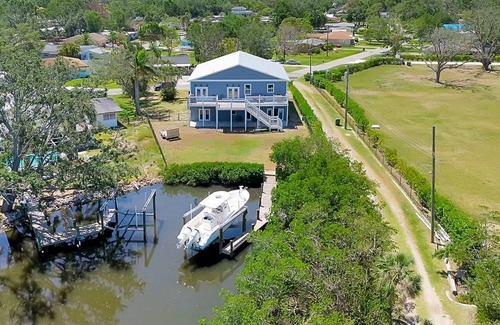 Bradenton House | Waterfront with Ocean Access in Bradenton