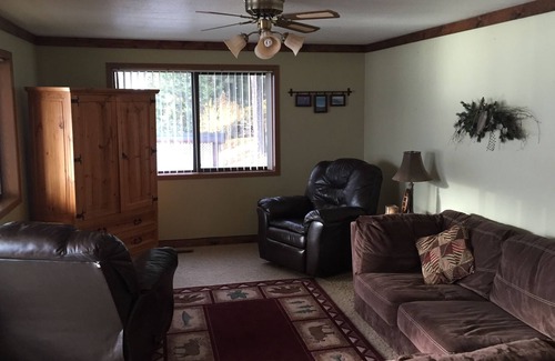 Bonner County House | Waterfront Year Round Vacation Home, Lake Cocolalla, Beach, Dock
