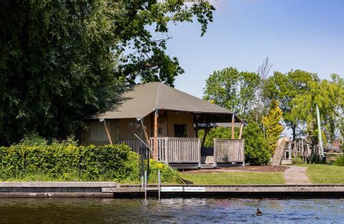 Heeg Other | Waterherberg It Beaken