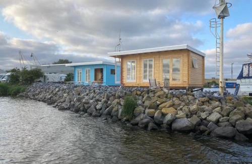 Lauwersoog House | Waterhuisjes op de pier van LauwersmeerPlezier!
