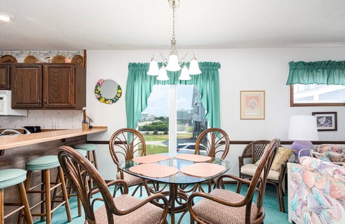 Holden Beach Condo | "Waters Edge 427-C" - Oceanfront Condo w/Community Pool, 2 Bedrooms/2 Bathrooms
