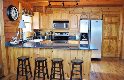 Jefferson Cabin | Waters Edge - Jefferson, NC