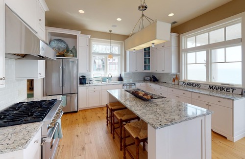 South Haven House | Waters Reach: Family-Friendly Luxury & South Haven's Best Views