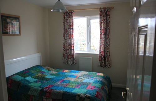 Turnchapel House | Waterside 3 Bedroomed property in quiet area yet close to all amenities