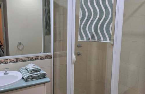 Halls Head Apartment | WATERSIDE APARTMENT IN THE HEART OF MANDURAH