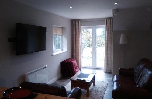 Low Catton House | Waterside Cottage