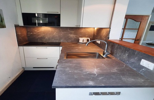 Heeg House | Waterside Escape with Private Jetty