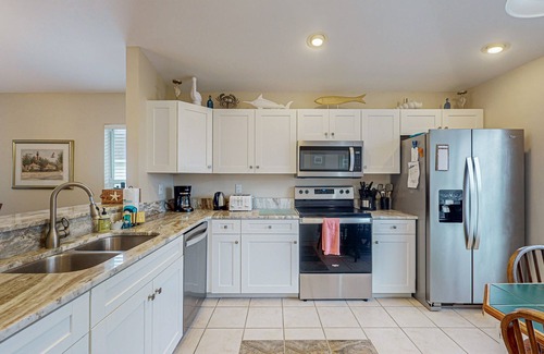Beachwalk Isles House | Waterside Home with Private Covered Pool & Patio - Golf Courses Nearby
