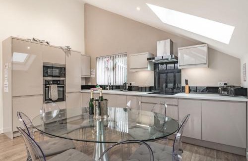 Rastrick House | Waterside Lodge Fifteen - Uk36708