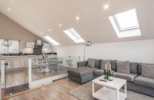 Rastrick House | Waterside Lodge Fifteen - Uk36708