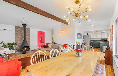 Tahuya House | Waterside Retreat on Hood Canal – Waterfront Home with Hot Tub and Arcade